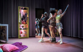 Bestioles mise en scène de Sephora Pondi